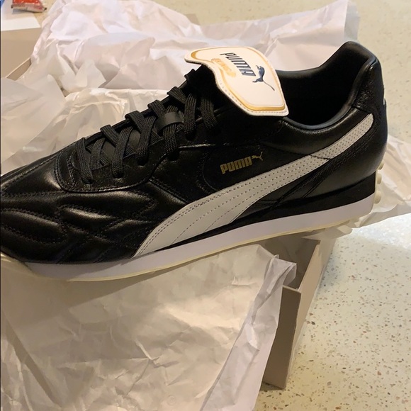 Puma Other - Puma King Avanti Premium Leather Sneakers